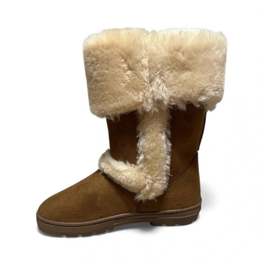 Style & Co. Brown Faux Fur Winter Boots. Sz/8 NWT/WB.
